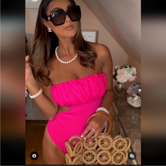 ZARA SWIMSUIT - Picture 2 of 6